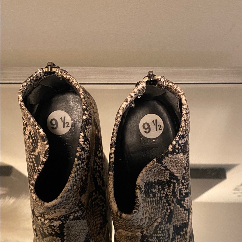 Chic Snakeskin Patterned Ankle Boots - image 6